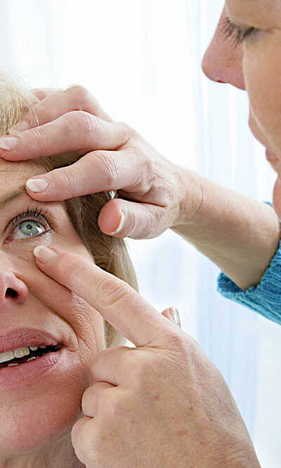 Tips to Manage Age-related Macular Degeneration