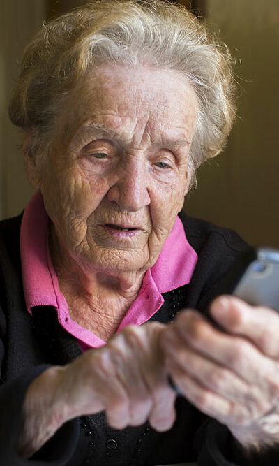 Popular senior phone plans across major network providers